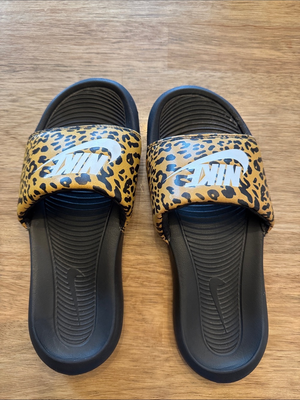 Nike womens Leopard-Print Slide Sandals in Black & Tan